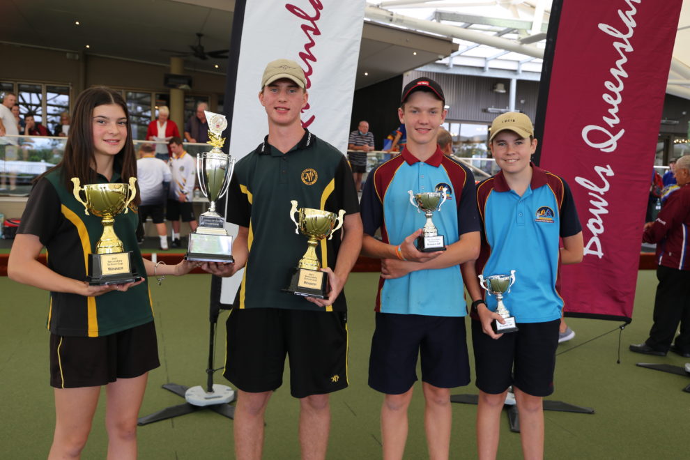 James Nash State High wins the Cup! - Bowls Queensland